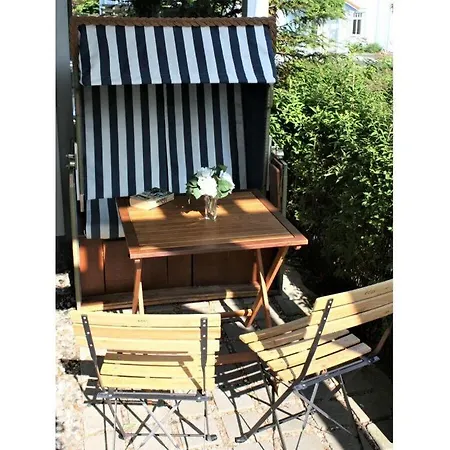 Holiday home Lieselotte Modern Retreat *
