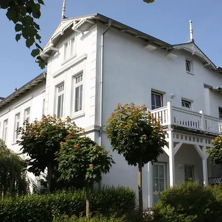 Holiday home Lieselotte Modern Retreat Kuehlungsborn